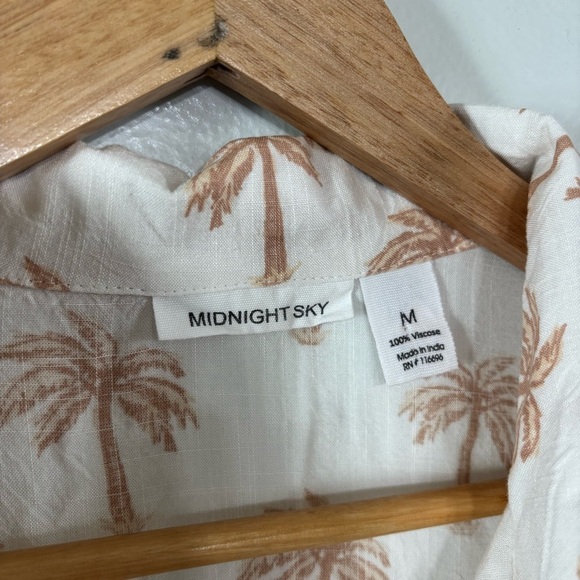 Midnight Sky Tan/White Tropical Palm Tree Print Cropped Button Down Top Size M - Picture 4 of 6